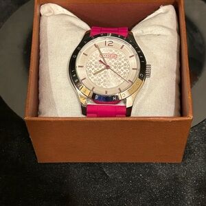 Coach Watch Vintage EUC in Hot Girl Pink